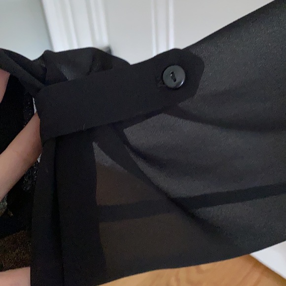 Sheer black top - Picture 2 of 3